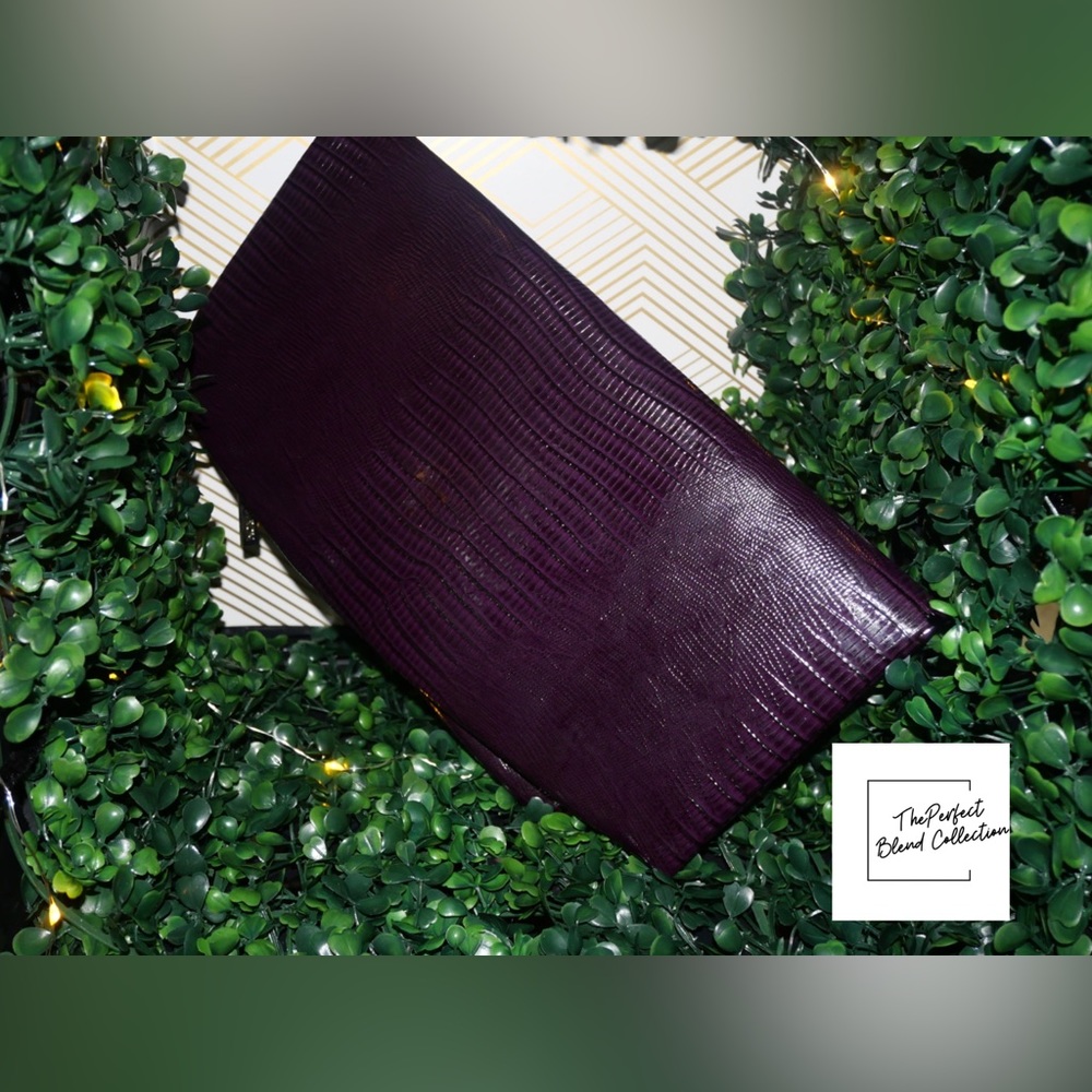 New Plum Leather Makeup, travel bag or clutch! You decide! #TPBC